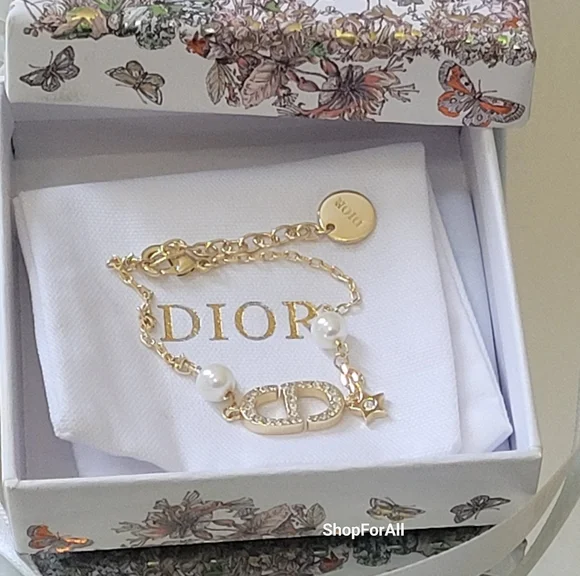 Brand New Dior Beauty Gift-With-Purchase Gold Tone Star & CD  Dior bracelet jewelry new in box main image 2